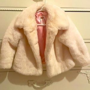 White faux fur coat 2t